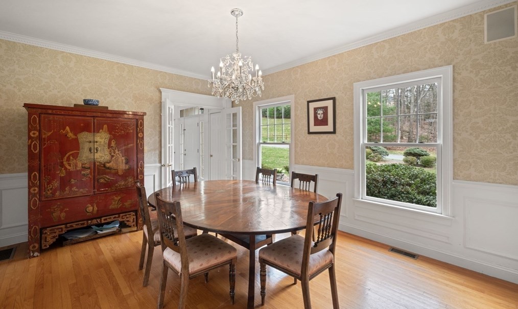 1 Cordial Way, Natick MA 01760-5656 exterior