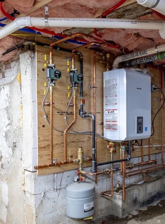 21 Warren St, North Brookfield MA  01535-1508 exterior