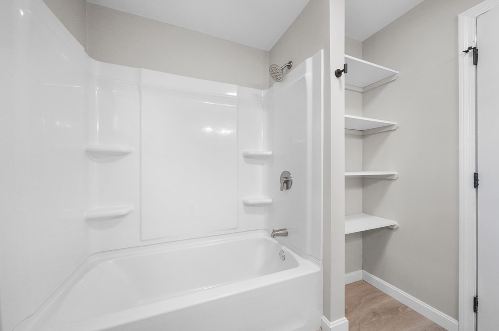 115 Essex St, Mansfield MA  02048-3202 exterior