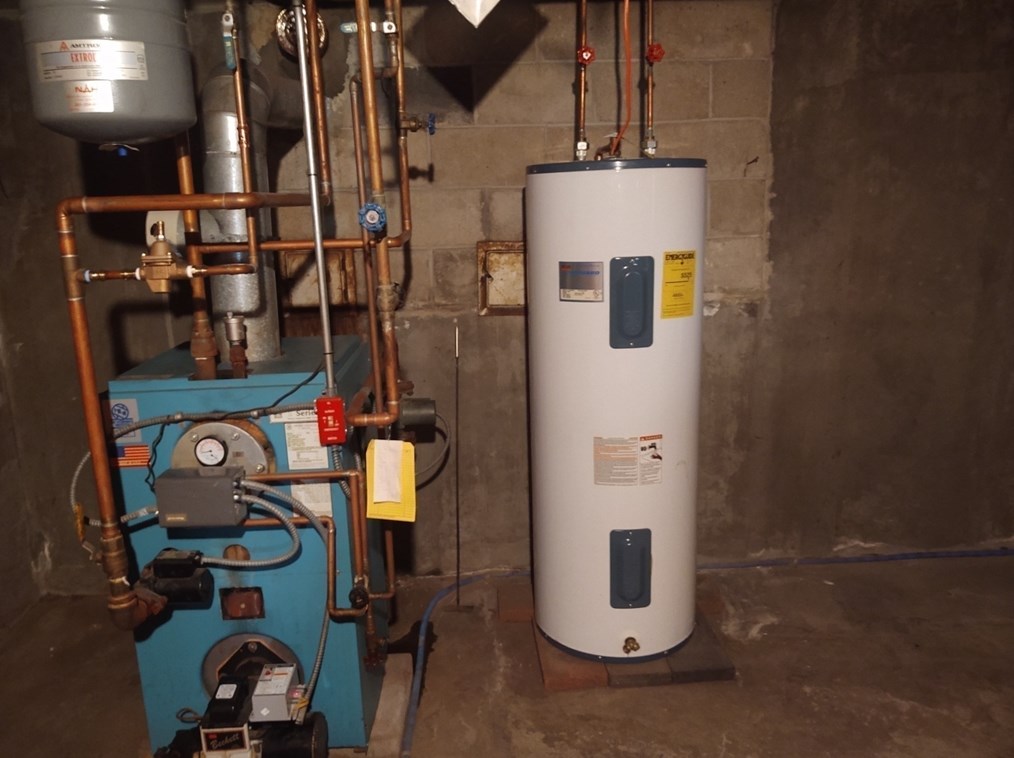 8 Birch St, Seekonk MA 02771-4901 exterior