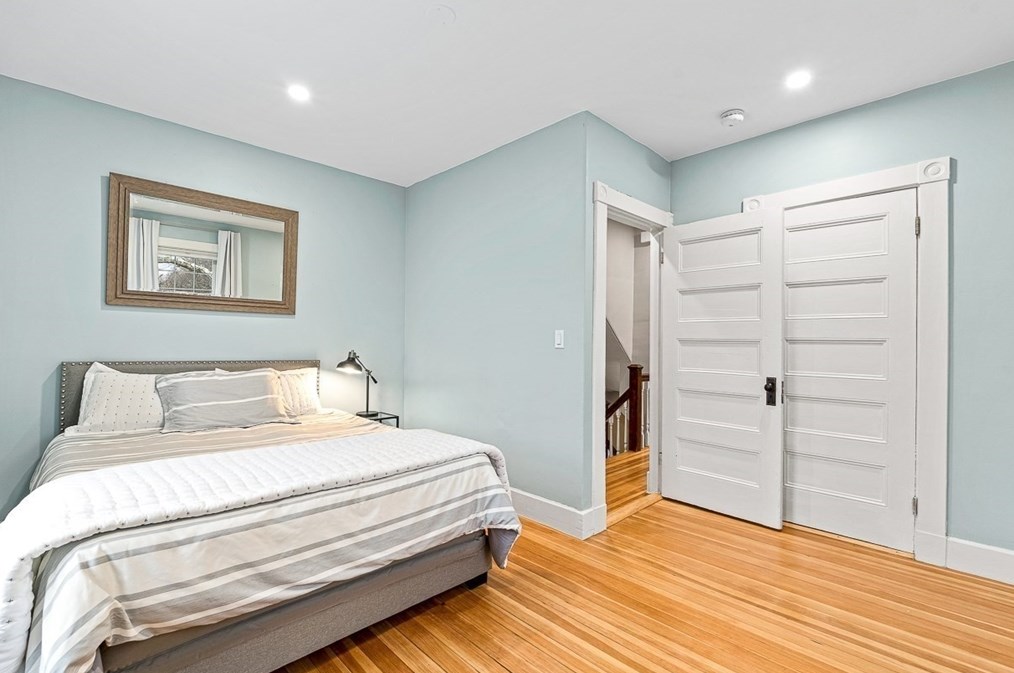 225 Weston St, Waltham MA  02453-1709 exterior