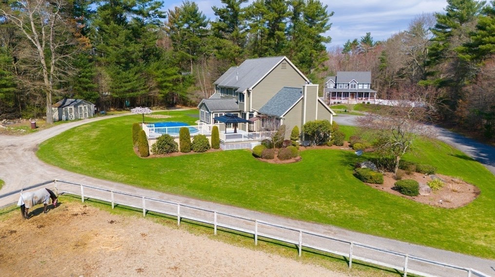 68 Pln St, Norton MA  02766-2818 exterior