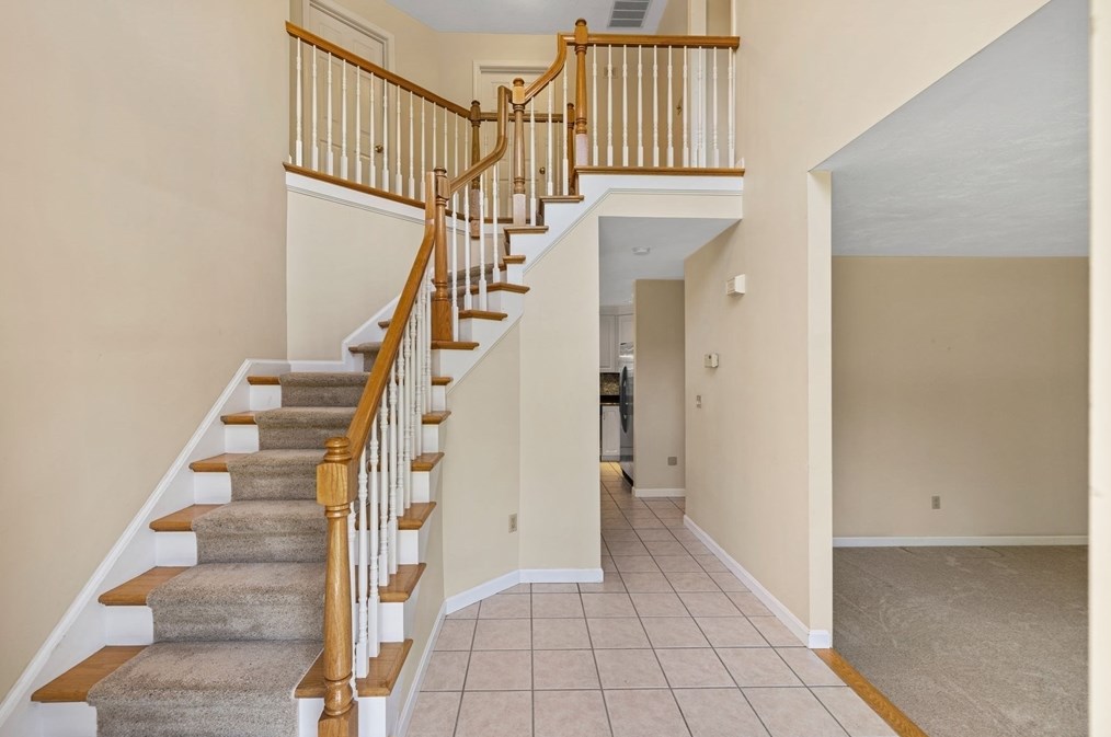 68 Pln St, Norton MA  02766-2818 exterior