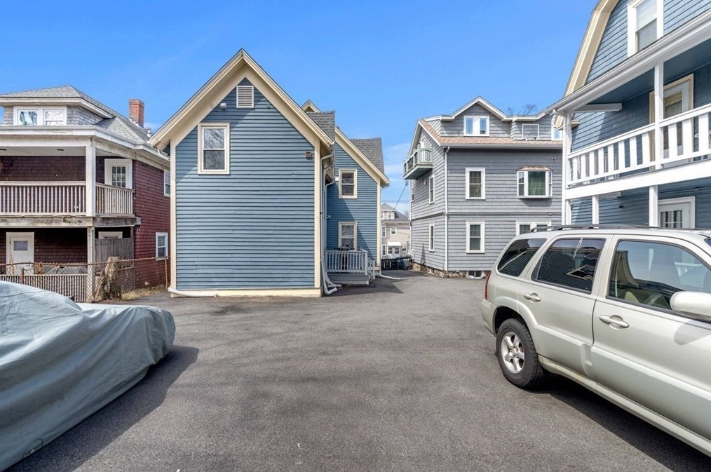 63 New Ocean St, Swampscott MA  01907-1831 exterior