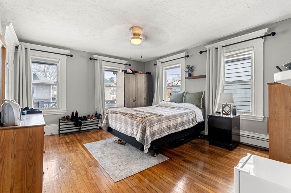 63 New Ocean St, Swampscott MA  01907-1831 exterior