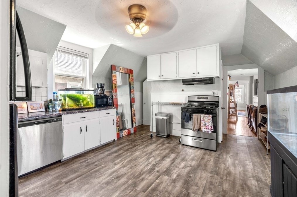 63 New Ocean St, Swampscott MA  01907-1831 exterior