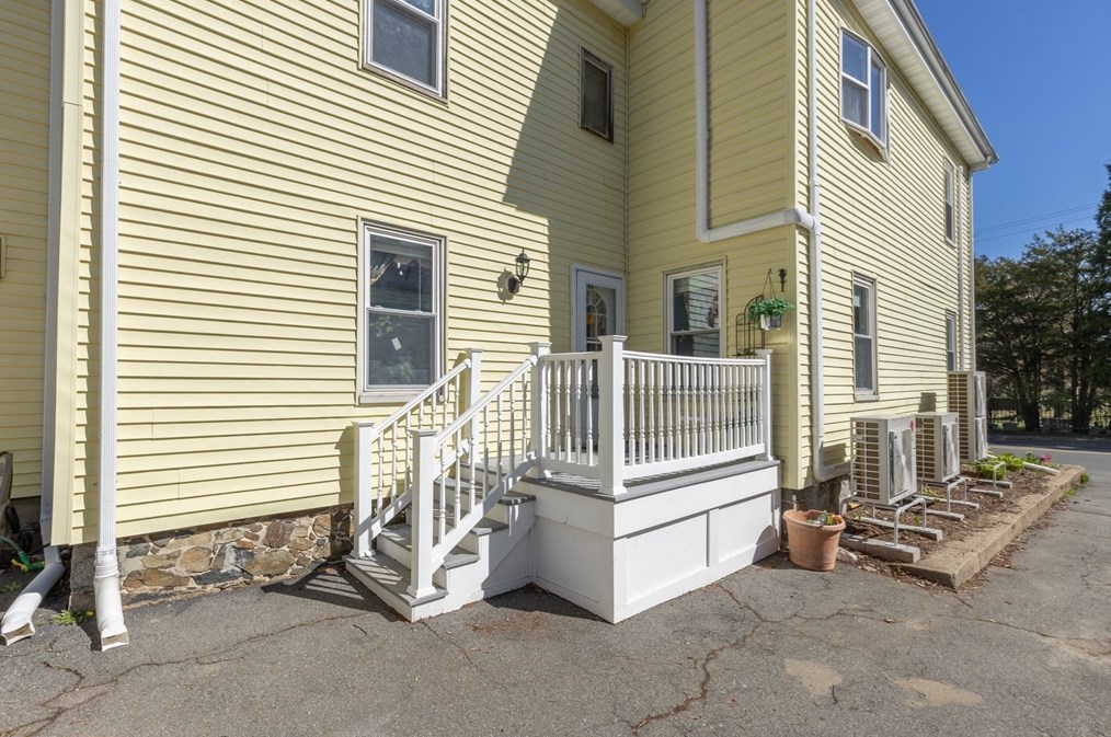 19 Appleton St, Salem MA  01970-1606 exterior