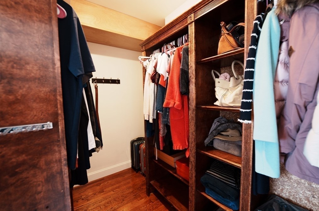 433 Quincy Shore Dr, Quincy MA 02171-2061 exterior