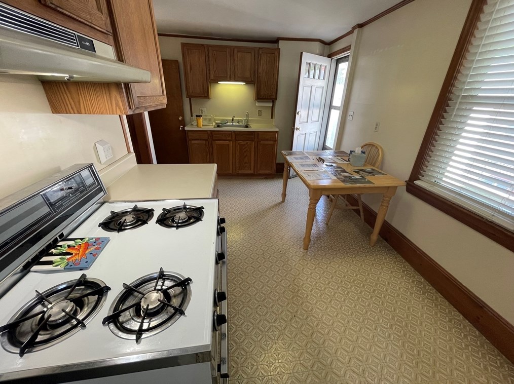 34 Cottage St, Watertown MA 02472-1511 exterior