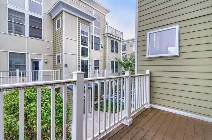 27 Wheeler St, Cambridge MA  02138-1138 exterior