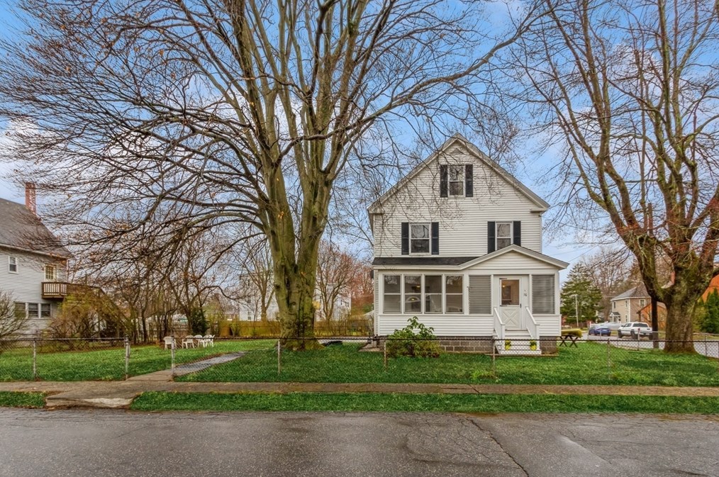 16 Carter St, Hudson MA 01749-1507 exterior