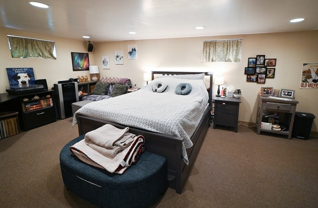 16 Kondazian St, Watertown MA 02472-2830 exterior