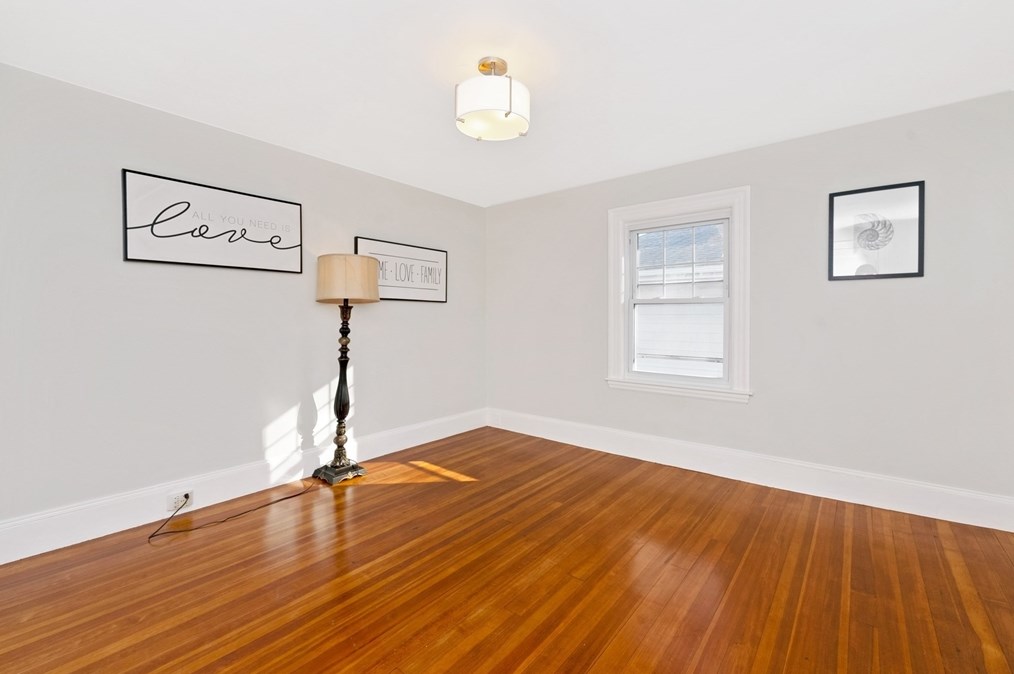 50 Cheriton Rd, Quincy MA 02170-1934 exterior