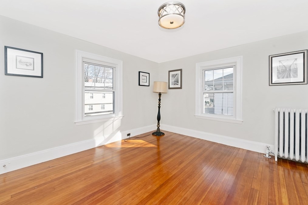 50 Cheriton Rd, Quincy MA 02170-1934 exterior