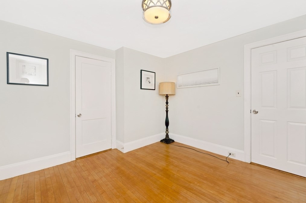 50 Cheriton Rd, Quincy MA 02170-1934 exterior