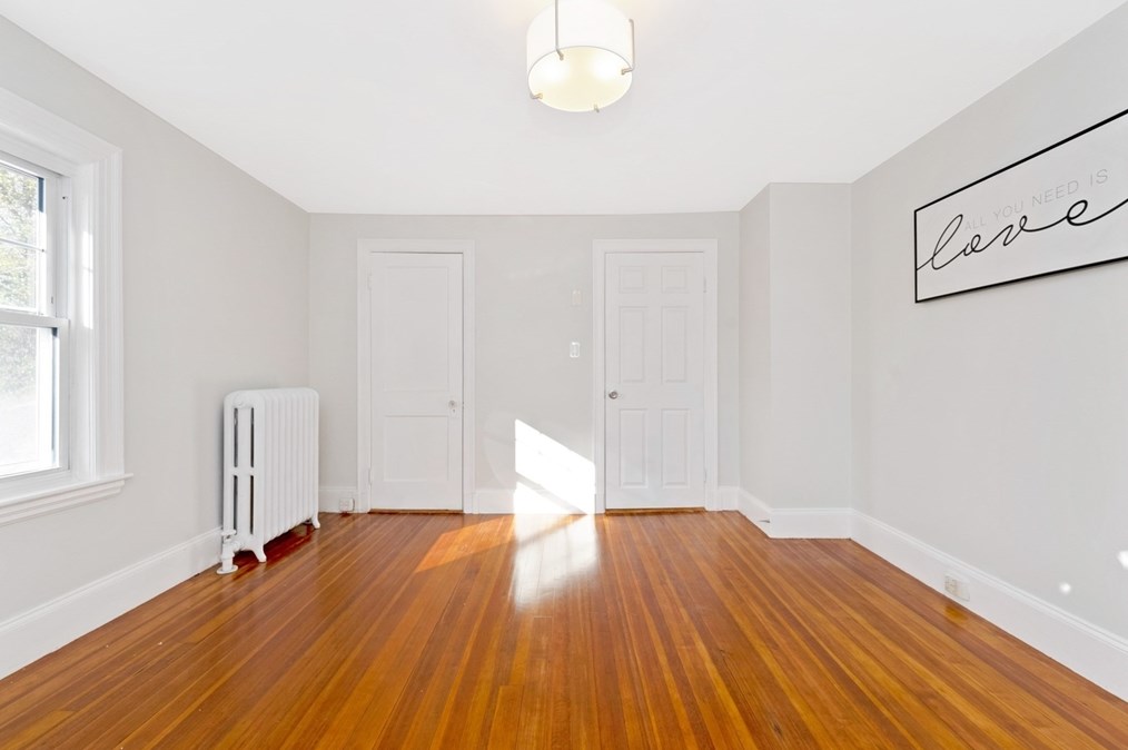 50 Cheriton Rd, Quincy MA 02170-1934 exterior