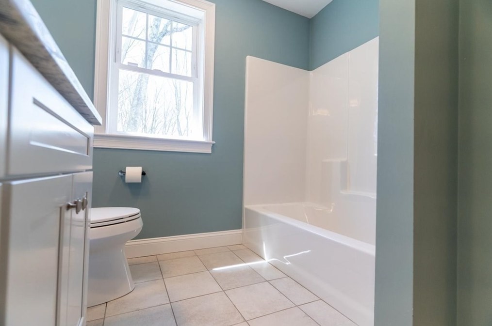 2389 West St, Wrentham MA  02093-1860 exterior