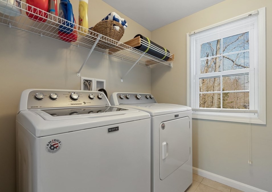 311 Pelham St, Methuen MA  01844-1476 exterior