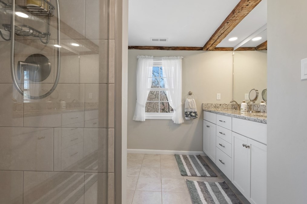 311 Pelham St, Methuen MA  01844-1476 exterior