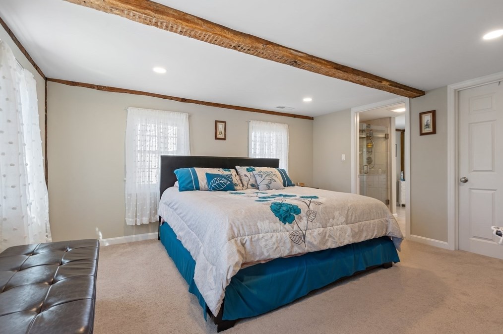 311 Pelham St, Methuen MA  01844-1476 exterior