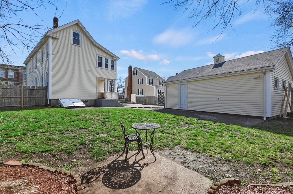 52 Conant St, Danvers MA 01923-2524 exterior