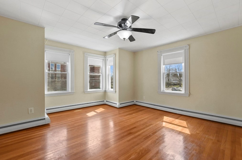 52 Conant St, Danvers MA 01923-2524 exterior