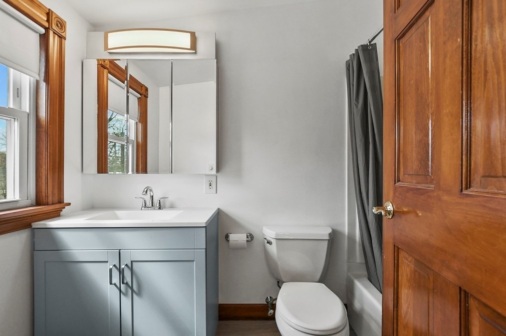 52 Conant St, Danvers MA 01923-2524 exterior