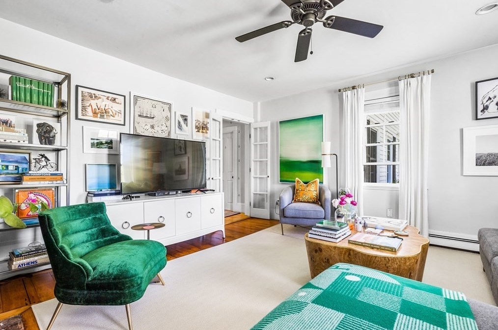 26 West St, Hingham MA  02043-2636 exterior