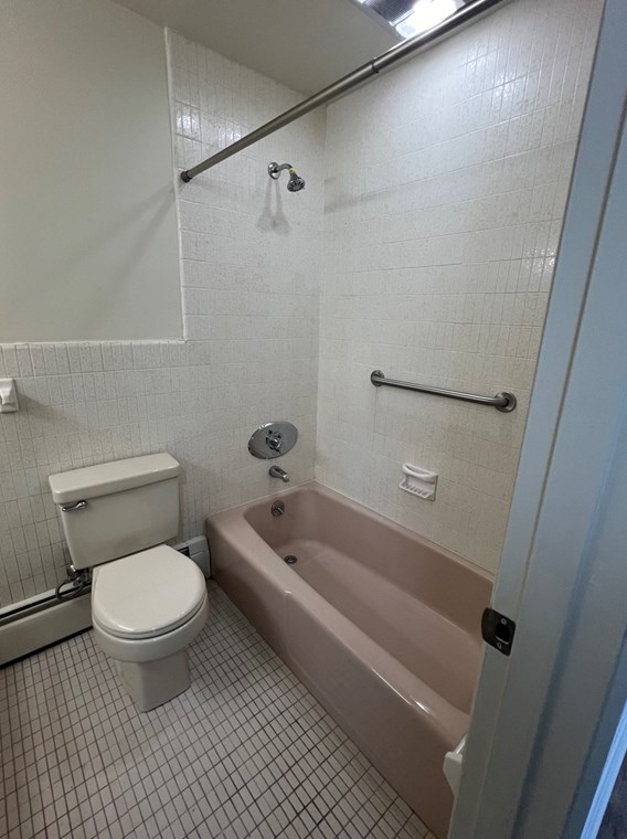 70 Charles River Rd, Waltham MA 02453-2400 exterior