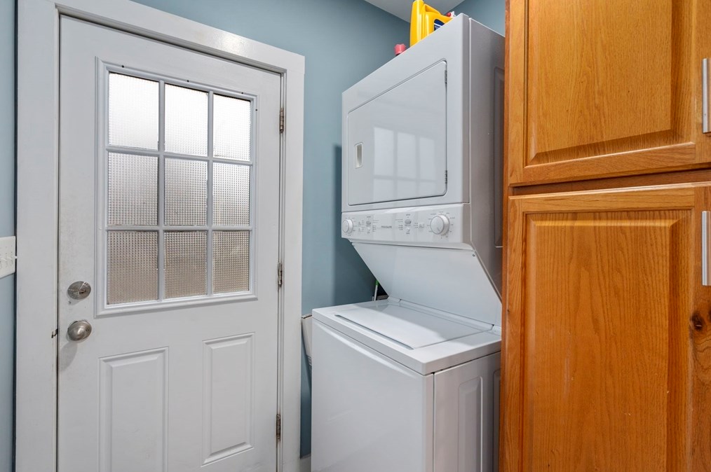 33 North Ave, Winthrop MA  02152-2621 exterior