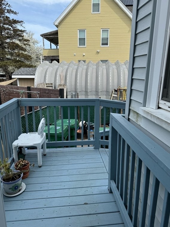 98 Myrtle St, Medford MA 02155-4111 exterior