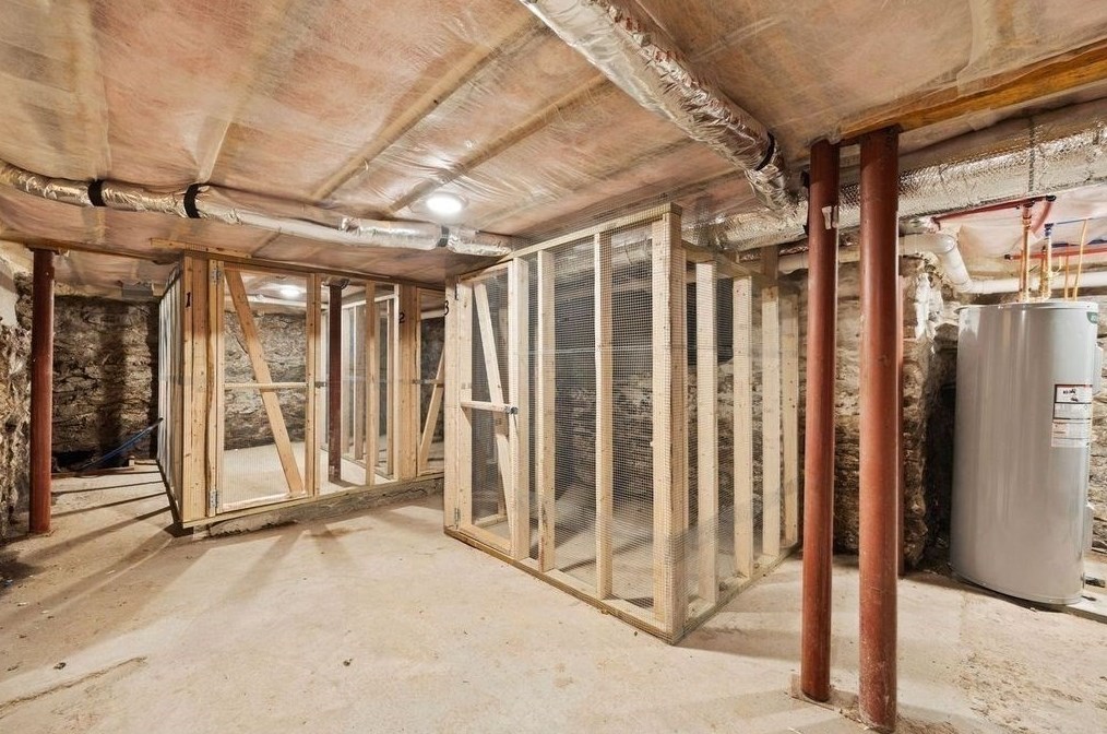 50 Tremont St, Taunton MA 02780-3023 exterior