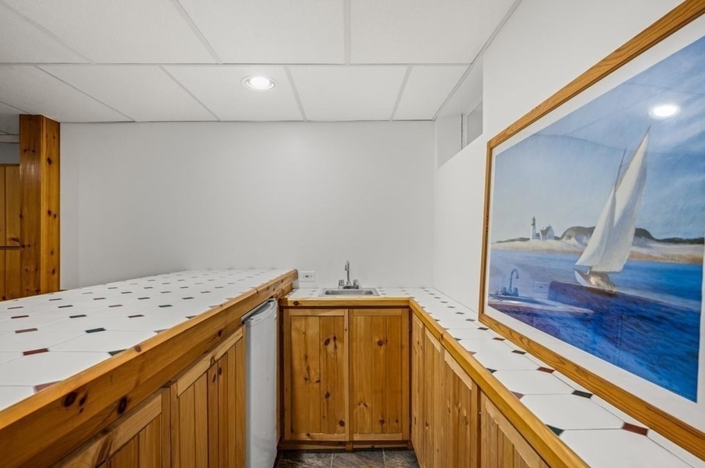 7 Washington Rd, Northborough MA 01532-2252 exterior