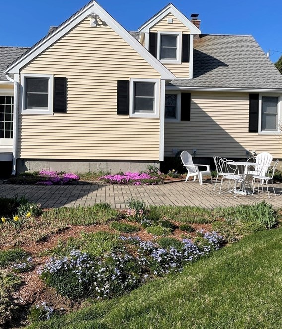 7 Washington Rd, Northborough MA 01532-2252 exterior