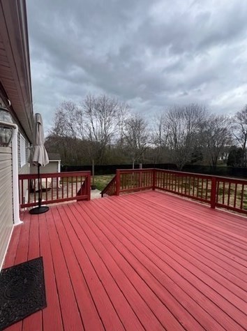 87 Mccabe St, Dartmouth MA  02748-1615 exterior