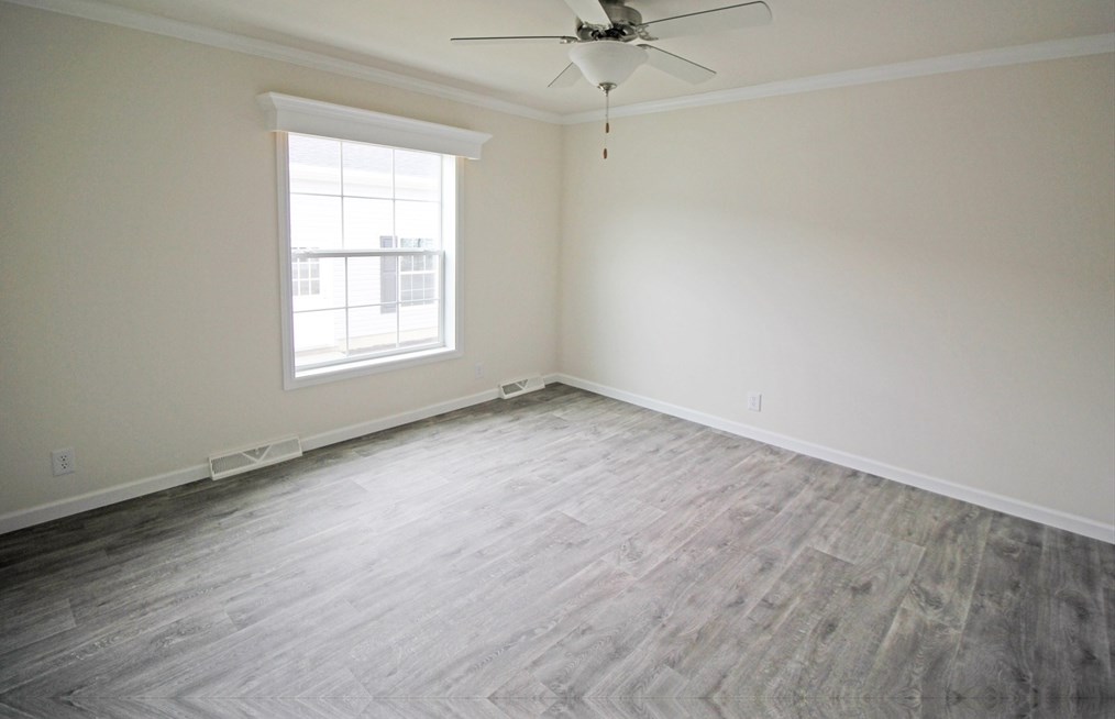 167 Liberty Ln, Montgomery MA 01085-9755 exterior