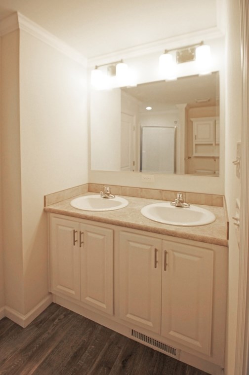 167 Liberty Ln, Montgomery MA 01085-9755 exterior