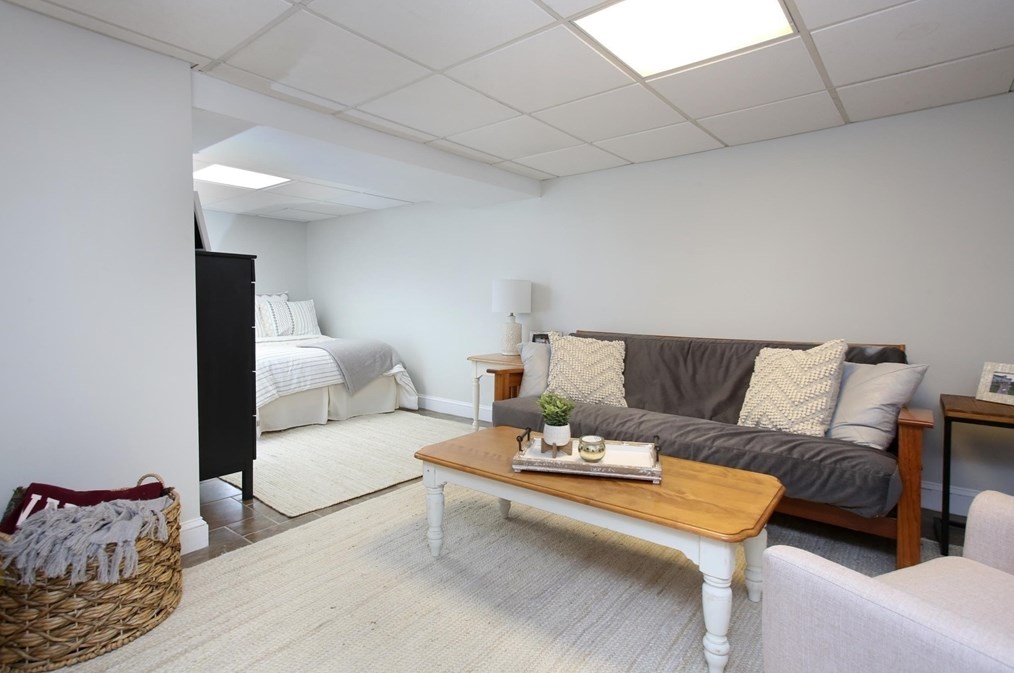 44 Brae Rd, Weymouth MA 02191-2025 exterior