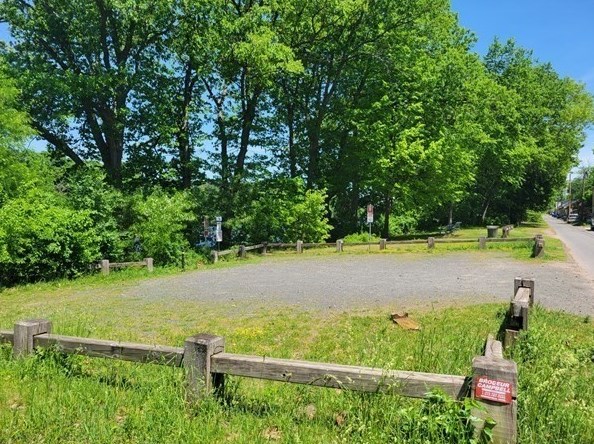 68 Pinevale St, Springfield MA  01151-1500 exterior