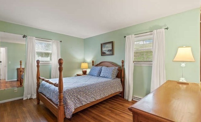 6 Ronna Rd, Gloucester MA exterior