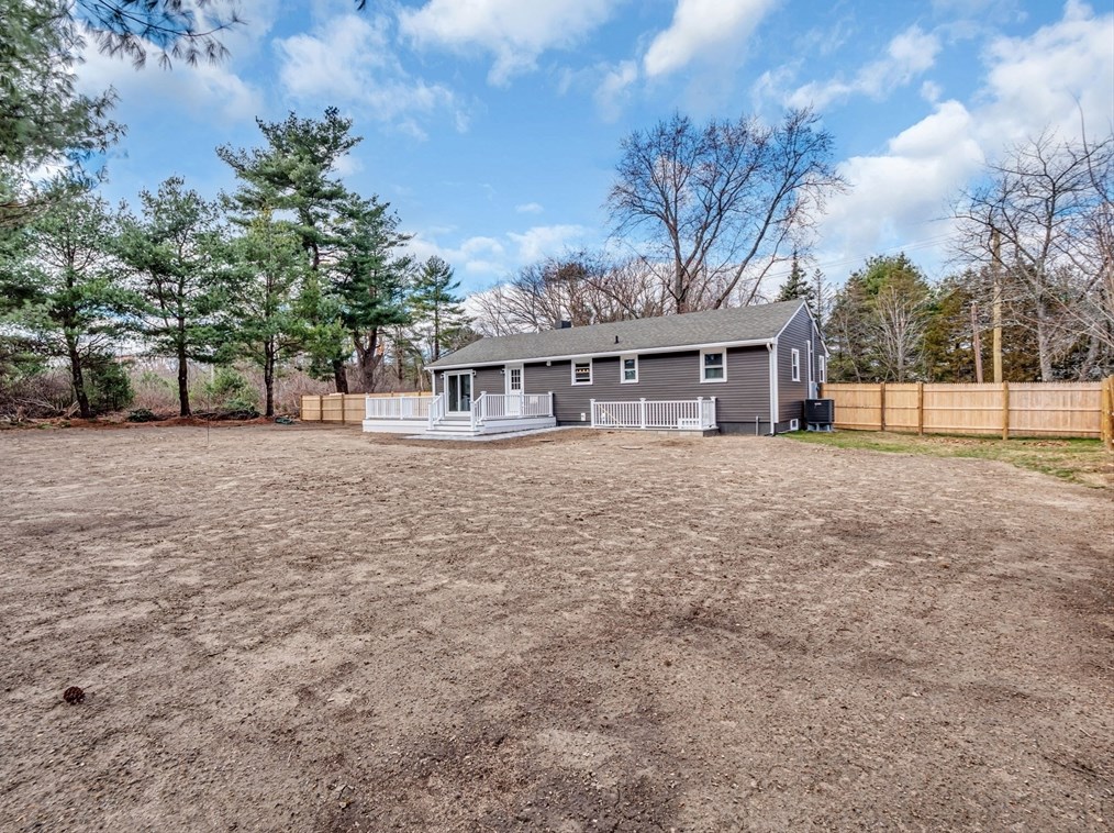 375 Orchard St, Millis MA  02054-1025 exterior