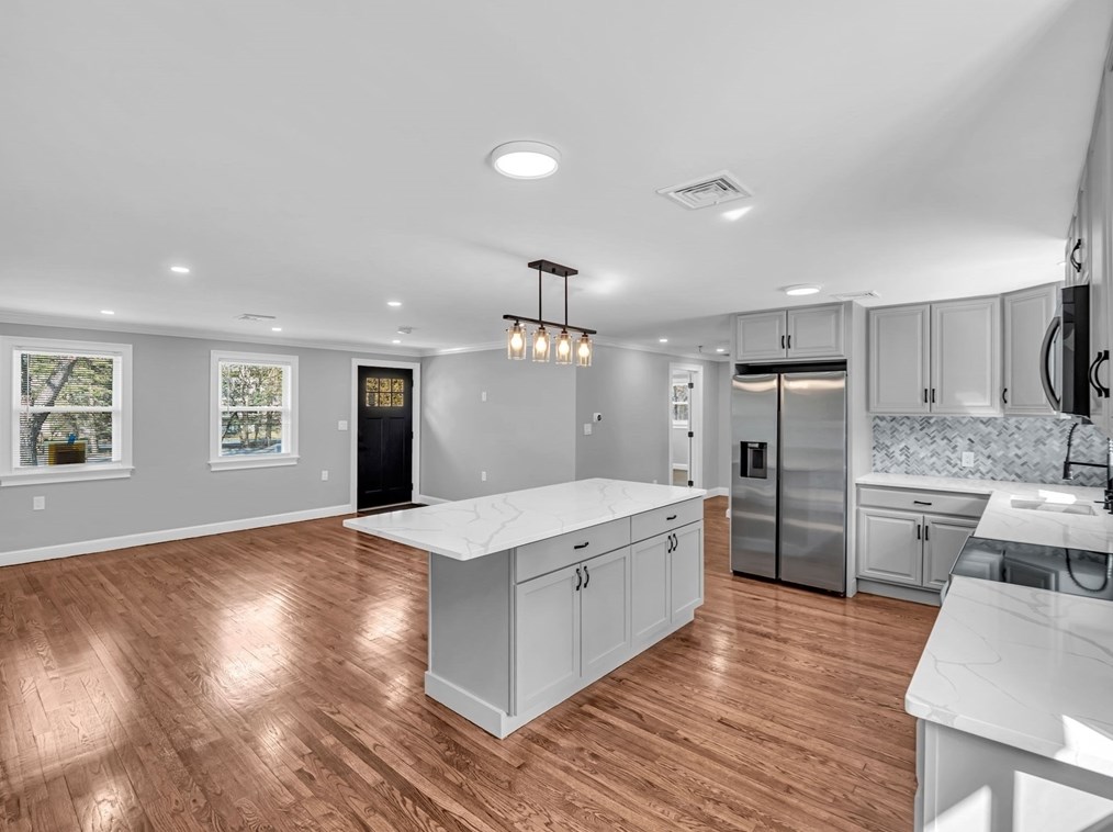 375 Orchard St, Millis MA  02054-1025 exterior