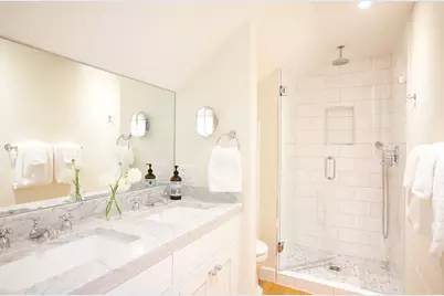33 Milk Street, Nantucket, MA 02554 - Photo 11