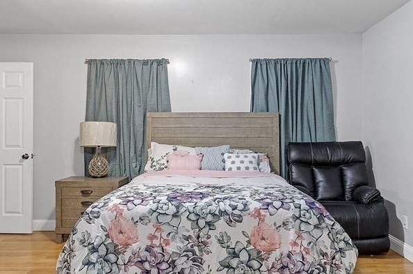 45 5 Ave, Haverhill MA 01830-3959 exterior