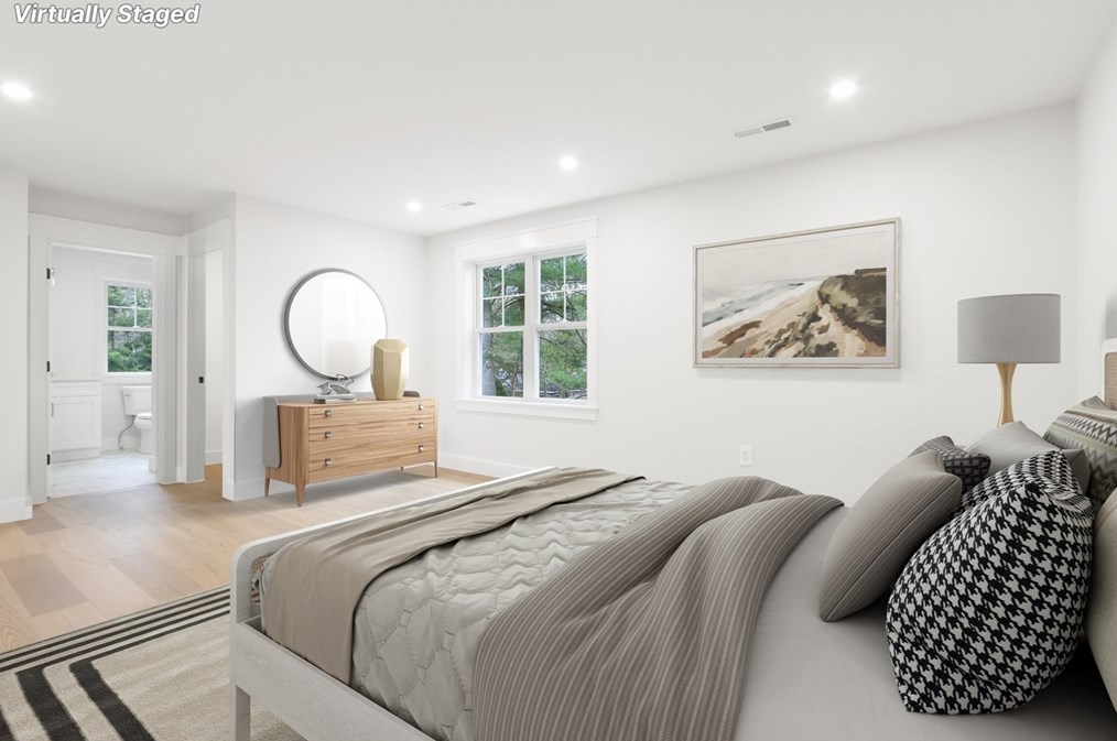 17 Greenleaf Rd, Natick MA  01760-3115 exterior