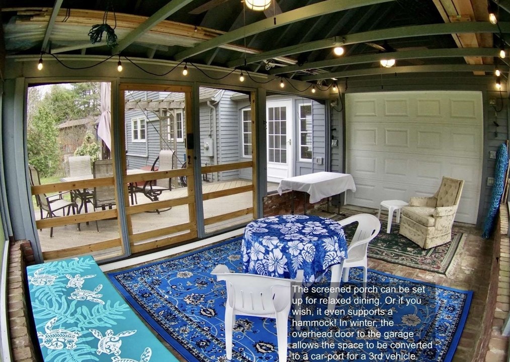 55 Cherry Ln, Amherst MA 01002-1520 exterior