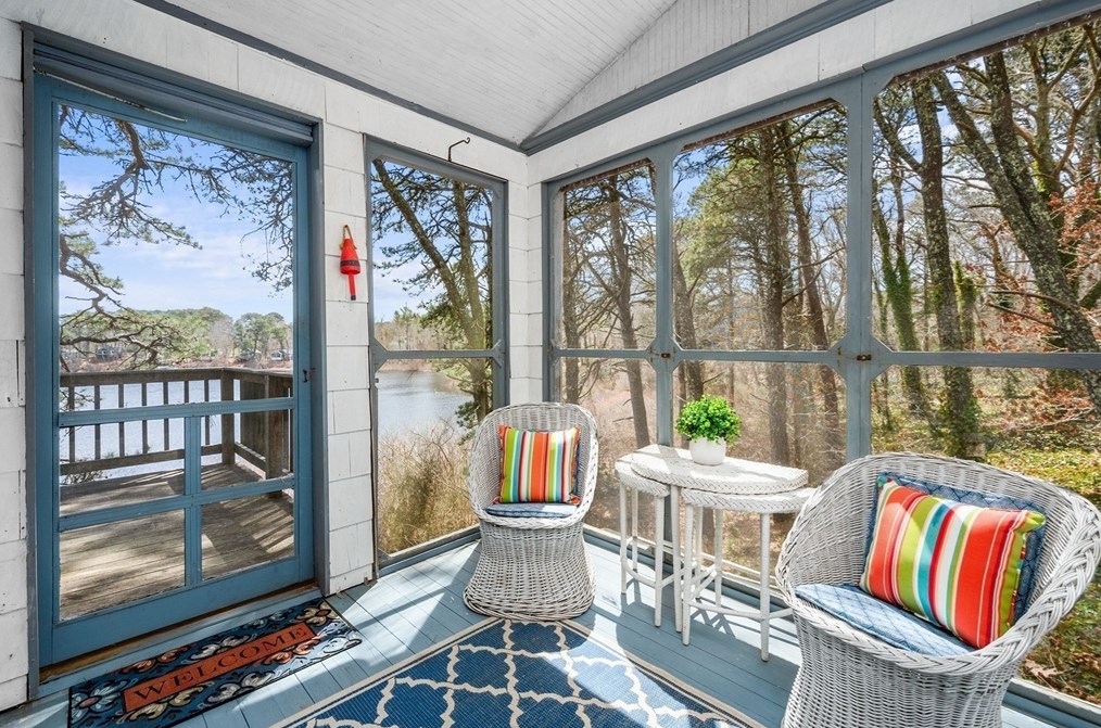 25 Sharon Cir, Eastham MA  02642-3026 exterior