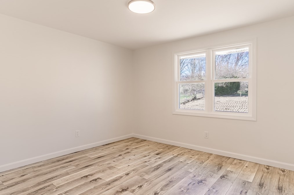 176 Powderhorn Dr, Taunton MA  02780-1233 exterior