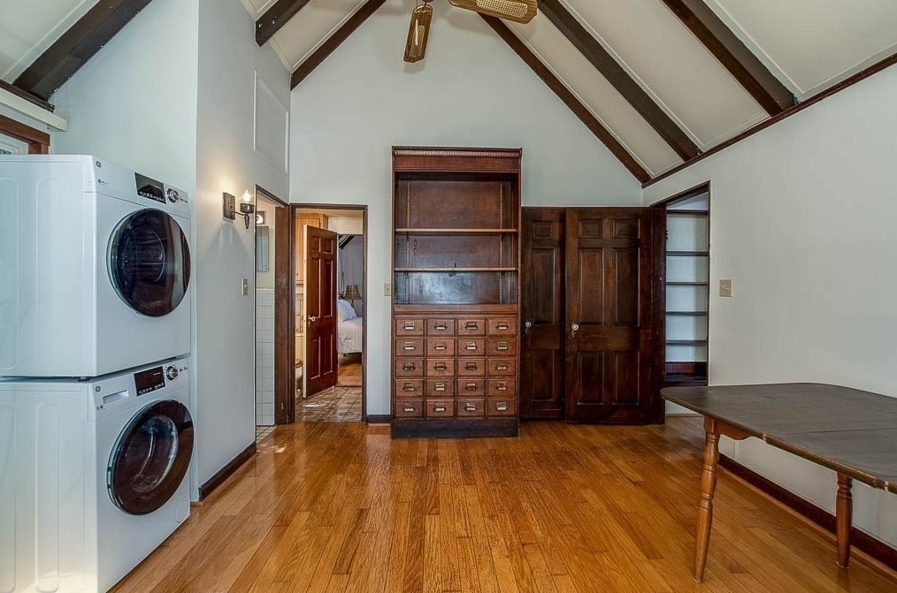 32 Elmwood Ave, Dedham MA 02026-5030 exterior