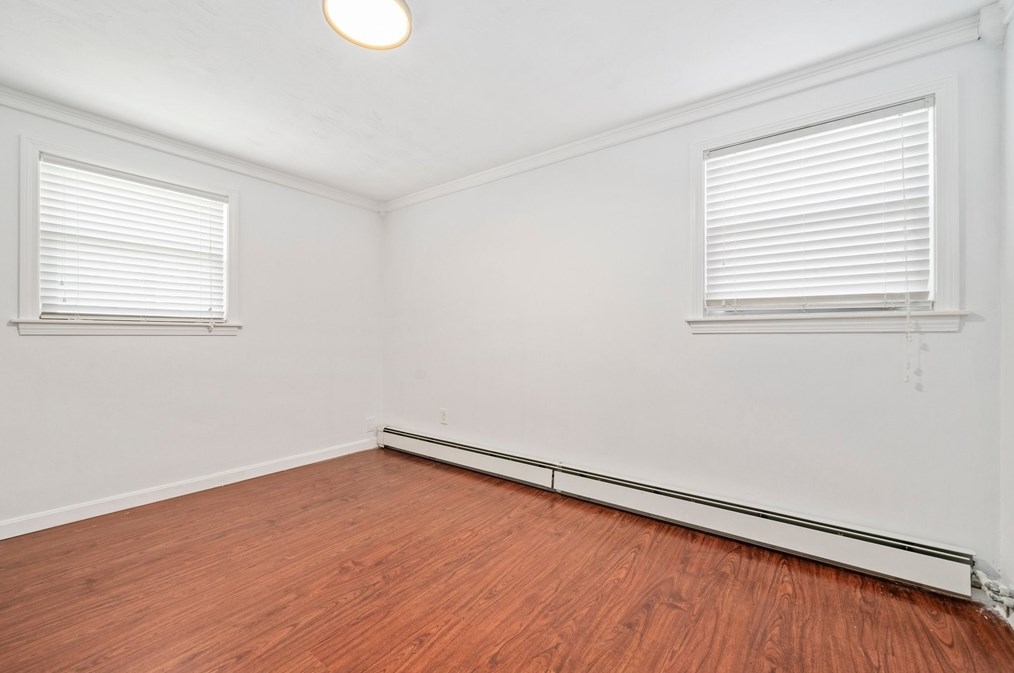 15 Mcdevitt Rd, Randolph MA  02368-3848 exterior